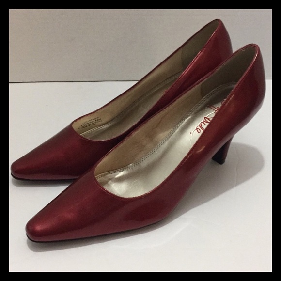Life Stride Shoes - Life Stride Maroon Pumps